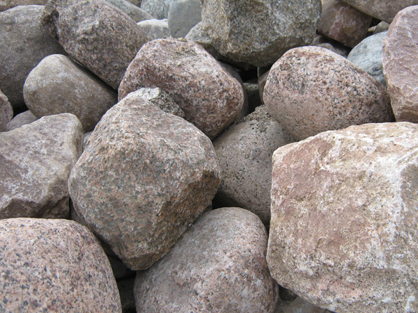 Granite Boulders 18"-24"